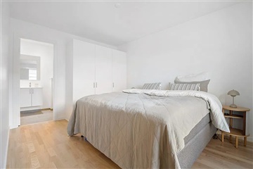 Golfhaven, 120 m2, 4 værelser, 15.500 kr.