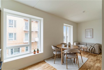 Din nye base ved vandet – lys, ny og møbleret l...