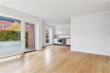 3 værelses lejlighed på 103 m2
