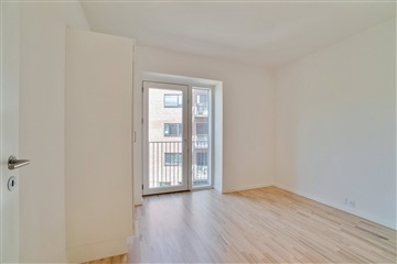 Tove Maës Vej, 101 m2, 4 værelser, 19.900 kr.