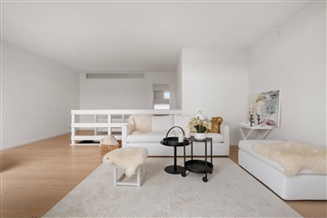 Lejlighed 3 værelses lejlighed på 130 m2