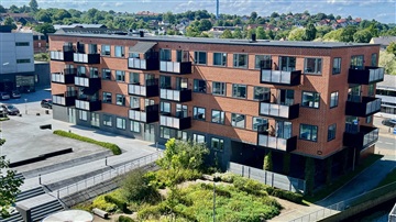 Nytorv, 77 m2, 2 værelser, 8.499 kr.