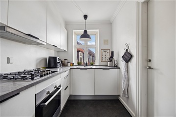 Østre Alle, 70 m2, 3 værelser, 7.595 kr.