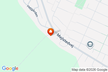 87 m2 hus/villa. Husdyr er tilladt