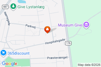 96 m2 lejlighed i Give