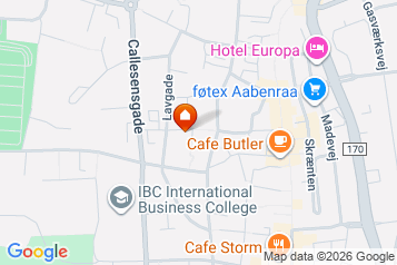 98 m2 lejlighed. Husdyr er tilladt