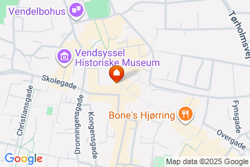 4 værelses lejlighed på 183 m2