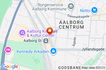 86 m2 lejlighed. Husdyr er tilladt