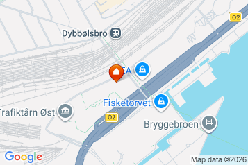 33 m2 værelse med altan/terrasse
