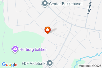 72 m2 hus/villa. Husdyr er tilladt