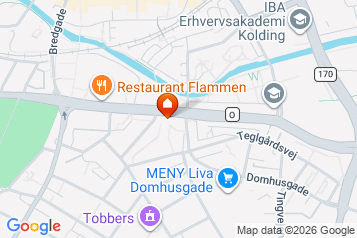 99 m2 lejlighed på Sydbanegade