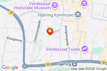 114 m2 lejlighed på Dronningensgade