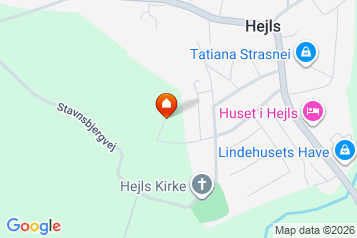 105 m2 hus/villa. Husdyr er tilladt