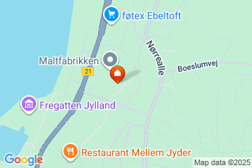 Adelgade, 98 m2, 3 værelser, 9.500 kr.