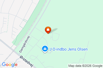 Hus/villa med altan/terrasse