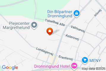 136 m2 hus/villa. Husdyr er tilladt