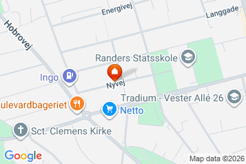 64 m2 lejlighed. Husdyr er tilladt